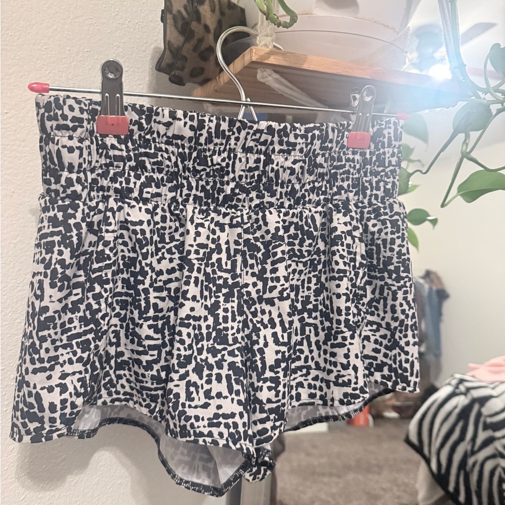 Zella Black & White Printed Skort Shorts